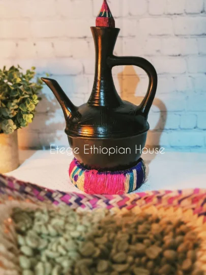 Ethiopian/Eritrean Clay coffee Pot Set - Image 3