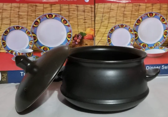 Ethiopian Ceramic Nonstick Cookware- Cookpot- ማብሰያ ድስት- Induction Stovetop Compatible Dishwasher Safe Non Stick Pot with Lid- 2.6 quarts - Image 2